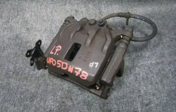 Front brake caliper