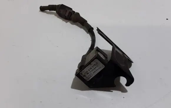 Rear air suspension level height sensor