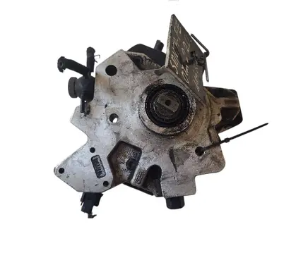 Hyundai Santa Fe Fuel injection high pressure pump 0445010121 3310027400