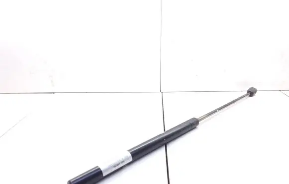 Volkswagen PASSAT B4 Tailgate/trunk strut/damper