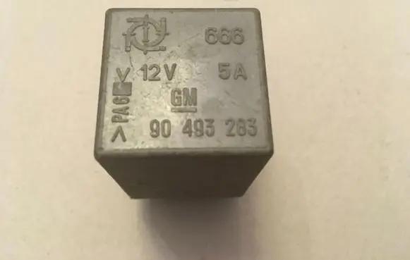 Opel Omega B2 Other relay 90493283