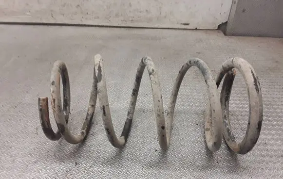 Honda HR-V Rear coil spring 