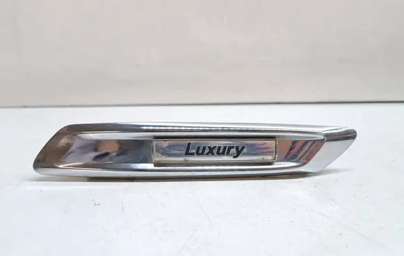 BMW 5 F10 F11 Fender trim (molding) 7336646