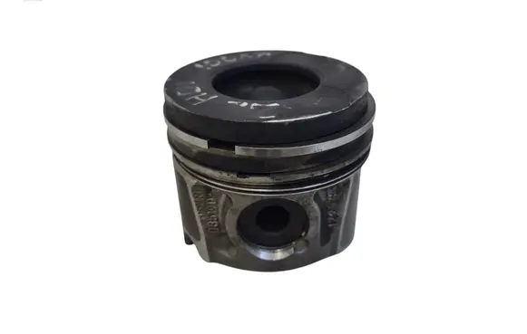 Piston