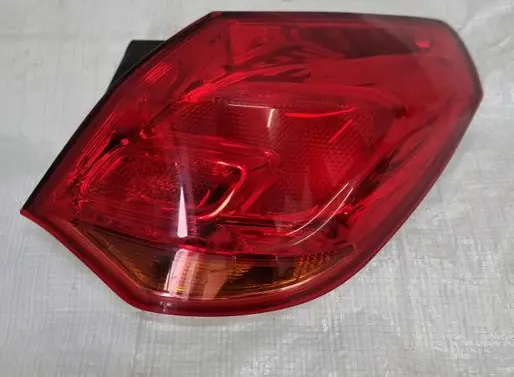 Opel Astra J Headlight/headlamp