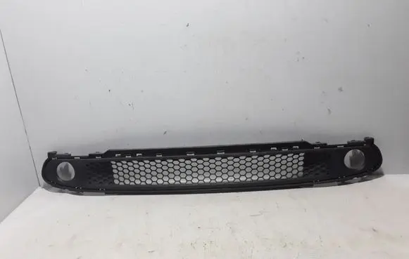 Smart ForFour II W453 Front bumper lower grill 622547266R
