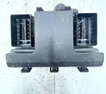 Ford Fusion II Fuse module DG9T14A067BF