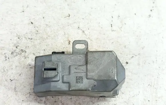 Jaguar XE Steering wheel lock GX733K772AA GH34A 0167E100816