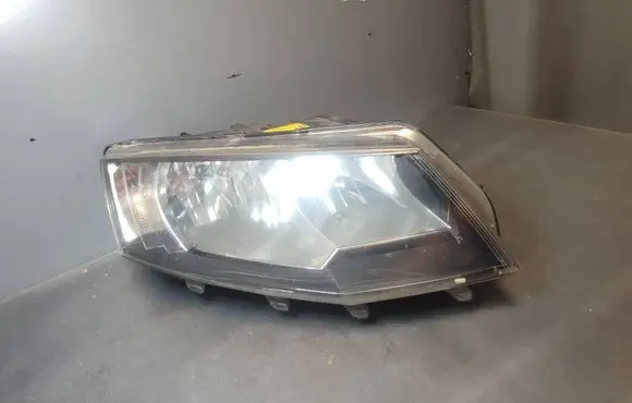 Skoda Octavia Mk3 (5E) Headlight/headlamp 33413340 5E294101608S