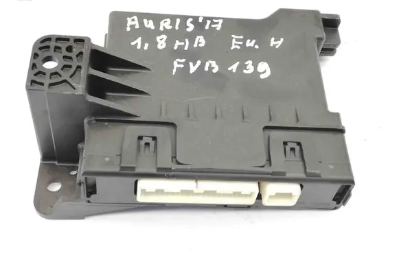 Toyota Auris E180 Other devices 8865002N00