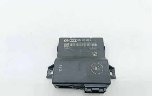 Audi Q5 SQ5 8R Gateway control module 8R0907468N 8R0907468C