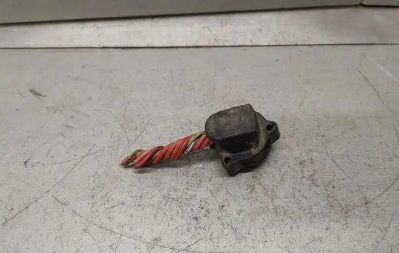 Mercedes-Benz E W124 Ignition lock contact 0095457328