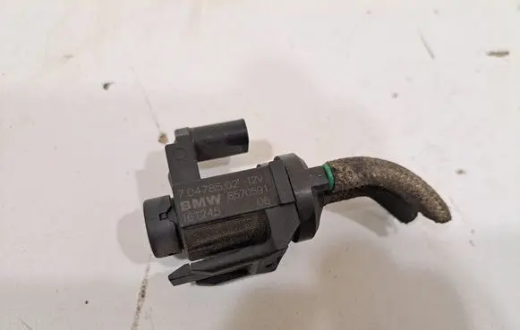 BMW X1 F48 F49 Turbo solenoid valve 8570591
