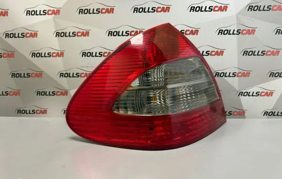 Mercedes-Benz E W211 Rear/tail lights A2118202364