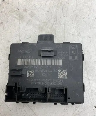 Audi A4 S4 B9 Door control unit/module 8W1959595D