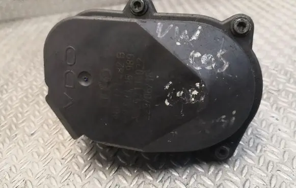 Volkswagen Eos Intake manifold valve actuator/motor 06F133482B