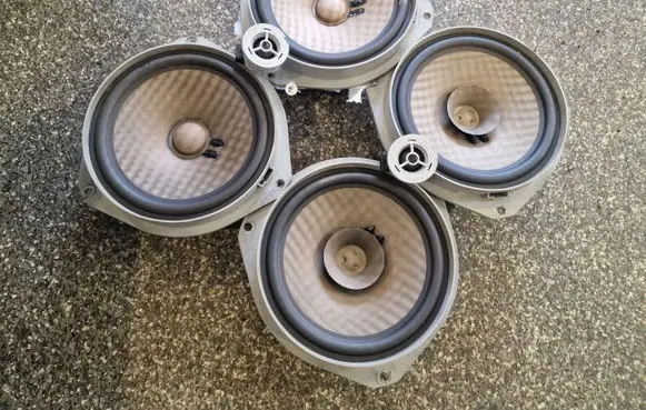 Fiat 500L Audio system kit 