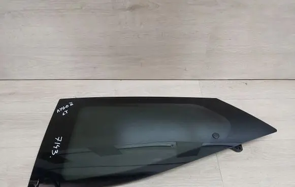 Toyota Aygo AB40 Sliding door window/glass 