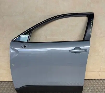 Toyota Corolla Cross Front door