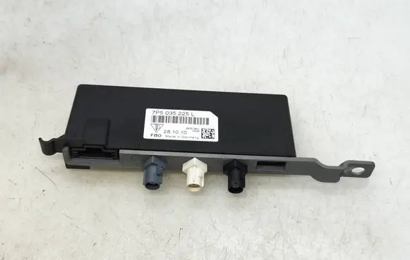 Porsche Cayenne (92A) Aerial antenna amplifier 7P5035225L 28267841
