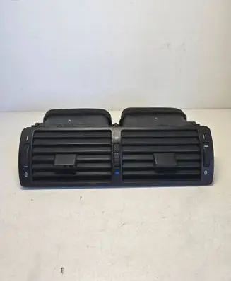 BMW 5 E39 Dash center air vent grill 8361895