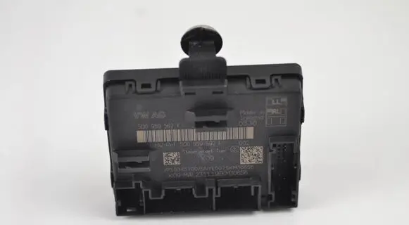 Volkswagen Golf VII Door control unit/module 5Q0959592K 5Q0959592F