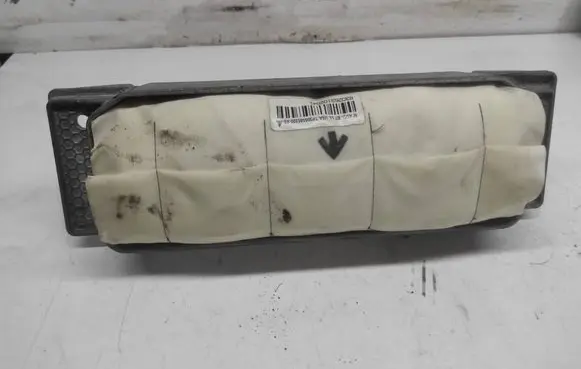 Passenger airbag
