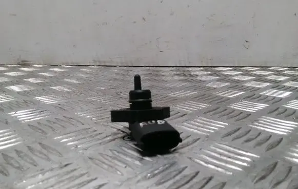 Subaru Outback Air pressure sensor 0261230013