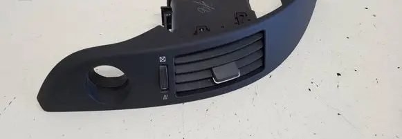 Toyota Corolla Verso E121 Dashboard side air vent grill/cover trim 5568064020