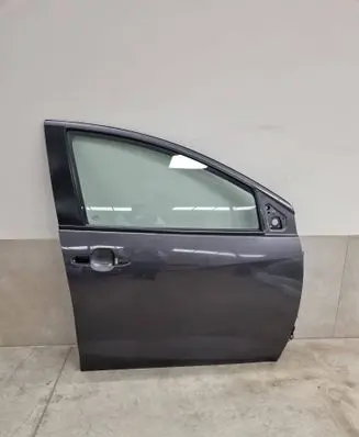 Toyota Yaris XP210 Front door