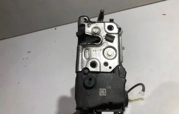 Peugeot 5008 Rear door lock 4460N1618I1 A04107
