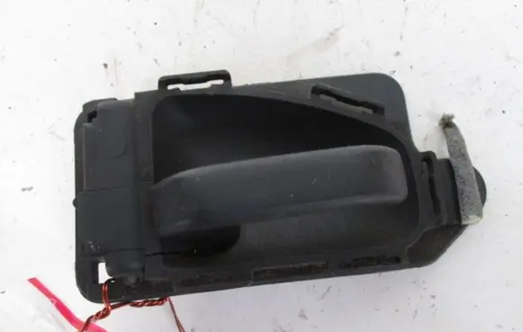 Citroen Saxo Front door interior handle