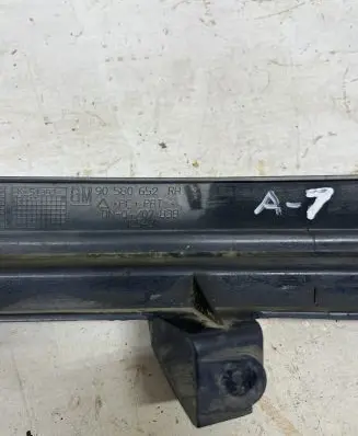 Opel Zafira A Under headlight/headlamp trim 90580652