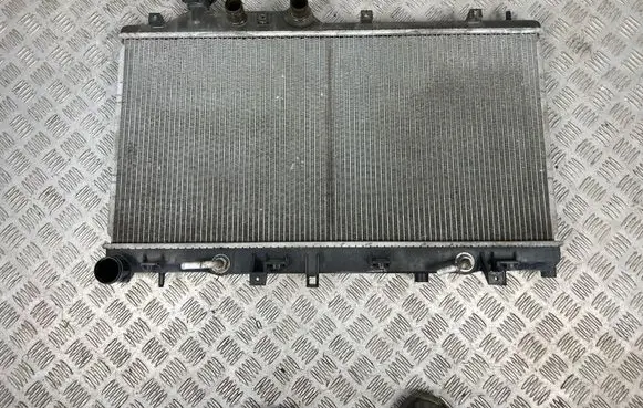 Subaru Outback (BS) Coolant radiator