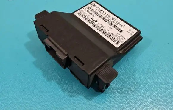 Volkswagen Tiguan Central body control module 1K0907530AE IMPRK1418921