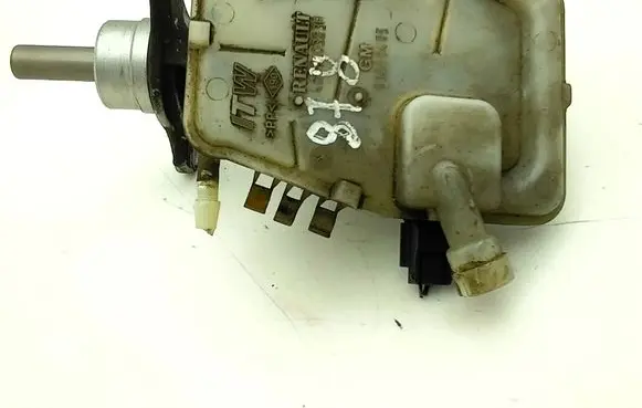 Opel Vivaro Master brake cylinder 93868495 460110323R