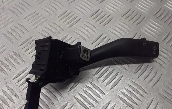 Volkswagen Golf Plus Wiper control stalk 1K0953519