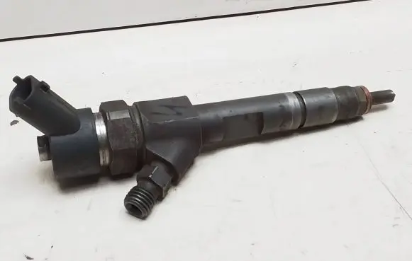 Renault Scenic II - Grand scenic II Fuel injector 8200100272