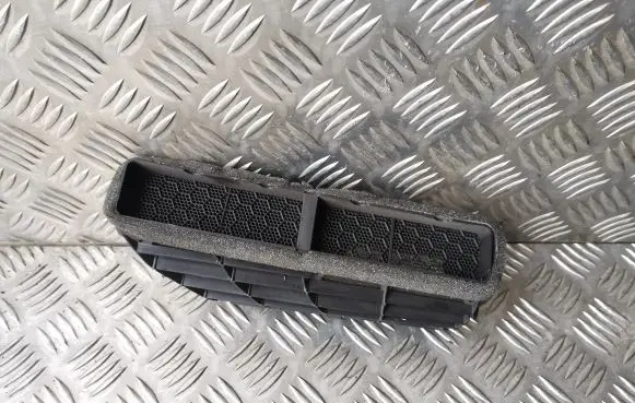 Audi Q5 SQ5 Dashboard air vent grill cover trim 8T1819389