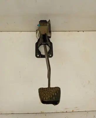Mercedes-Benz Vito Viano W639 Brake pedal A6392901901 10423003 ZGS002