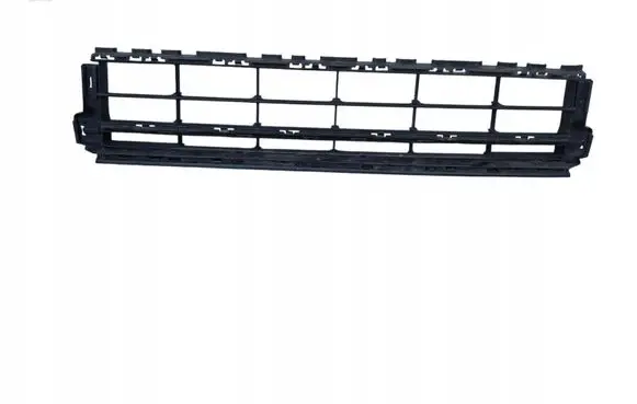Volkswagen PASSAT B8 Front grill 3G0853671AA