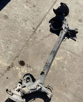 Toyota Prius (XW30) Rear axle beam 