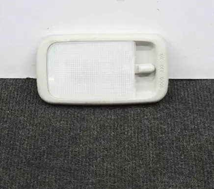 Toyota Hilux (AN10, AN20, AN30) Front seat light