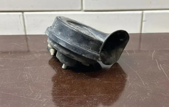 BMW 7 F01 F02 F03 F04 Horn signal 7182134