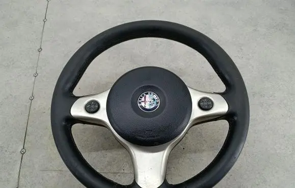 Alfa Romeo 159 Steering wheel 