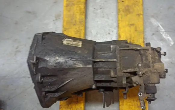 Mercedes-Benz Sprinter W901 W902 W903 W904 Manual 5 speed gearbox A9022600500 7116201433648