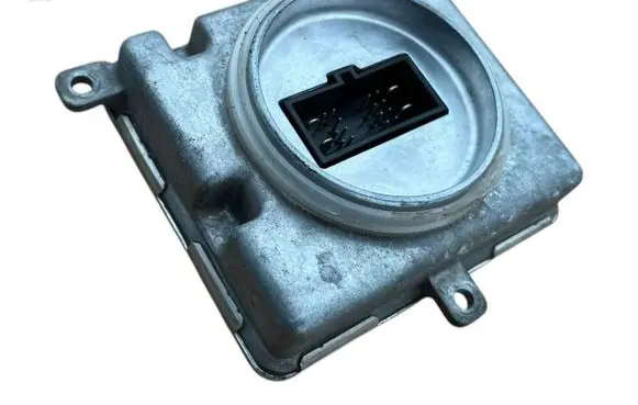 Opel Astra K LED ballast control module 39077813 695085258 83704000000000