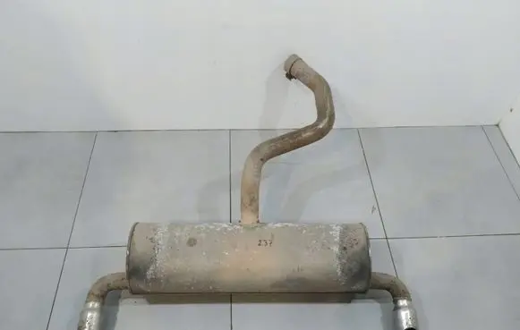 Jeep Cherokee Other under body part 