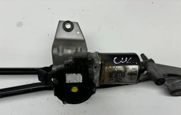 Mercedes-Benz GLA W156 Wiper motor A1769061900