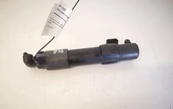 Mercedes-Benz E W211 Headlight washer spray nozzle A2118602147